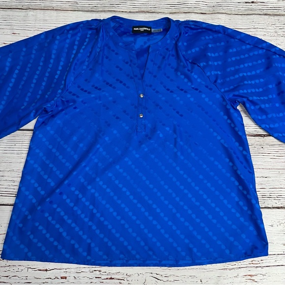 KARL LAGERFELD PARIS Women's Sunglass Jacquard Blouse - Picture 2 of 10